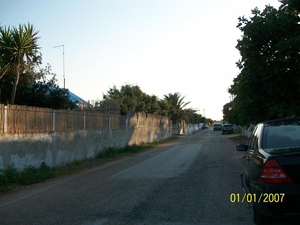 Appartamento Privato Adriatica Lesina Bagian luar foto