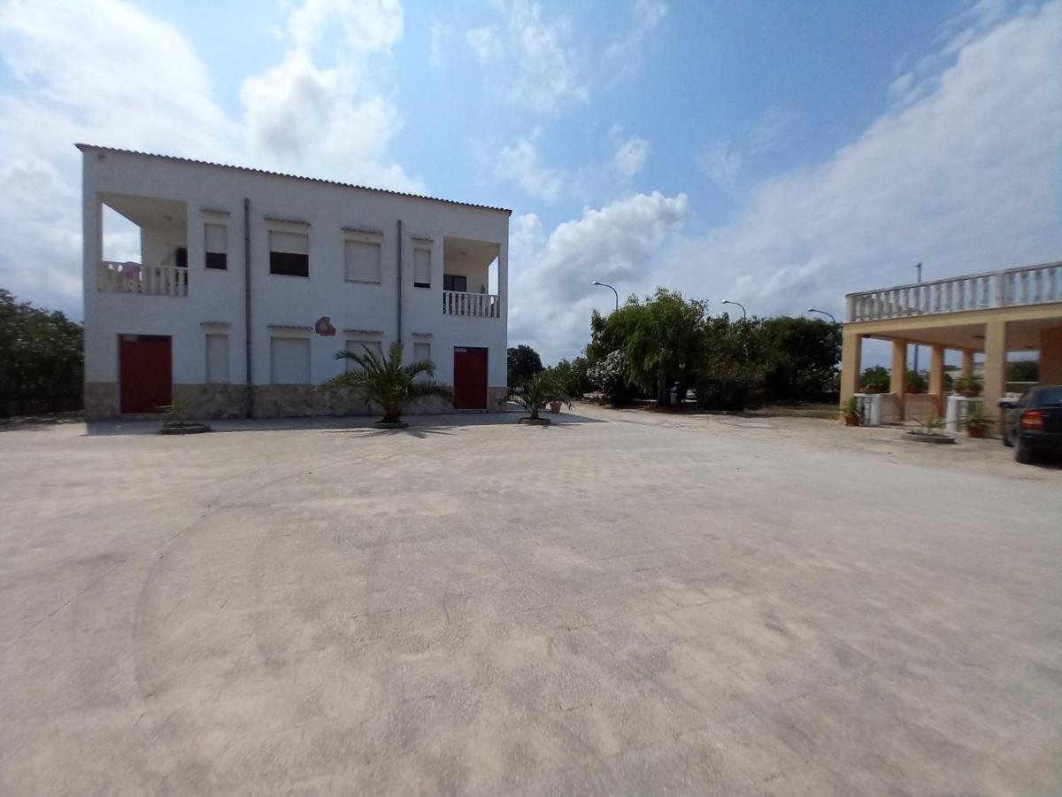 Appartamento Privato Adriatica Lesina Bagian luar foto